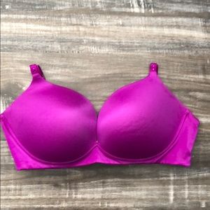 Victoria’s Secret Biofit Padded No-Wire 36D Bra